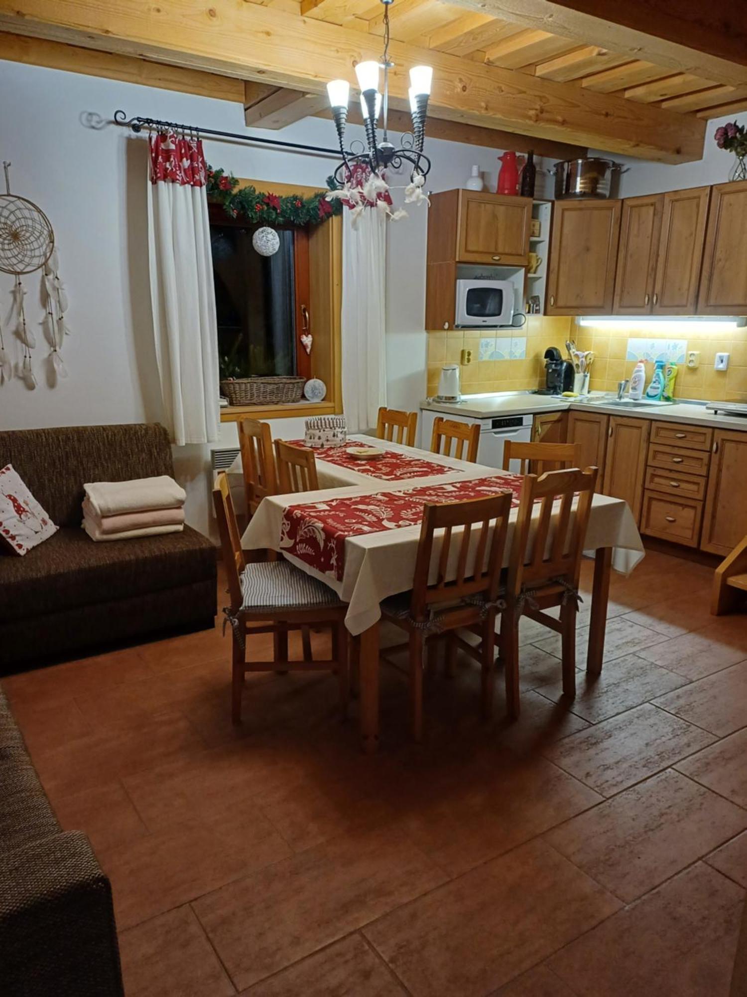 Drevenica Zapadne Tatry S Kupacou Kadou A Krbom Apartment Ziar Exterior photo